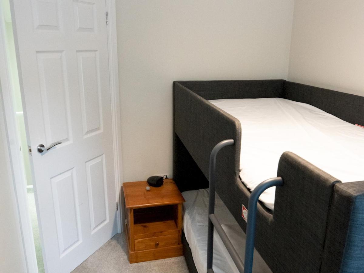 Townhouse In The Heart Of Poole With Beach Hutアパートメント エクステリア 写真